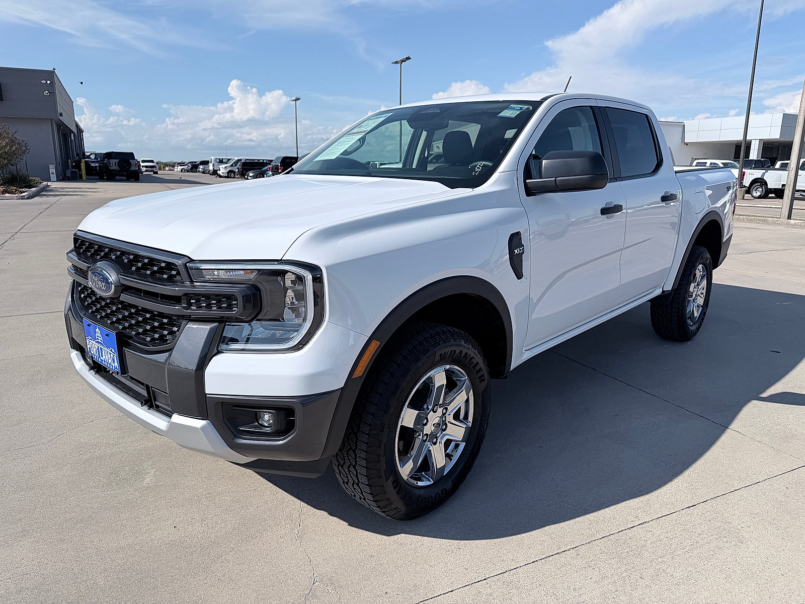 Used 2026 Ford Ranger XLT w/ Trailer Tow Package AWD/4WD image 3