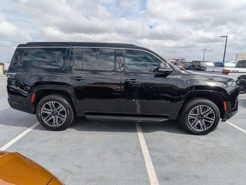 New 2026 Jeep Grand Wagoneer 2WD w/ 8-Passenger Seating Package image 2