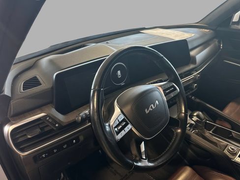 Used 2024 Kia Telluride SX Prestige AWD/4WD image 13