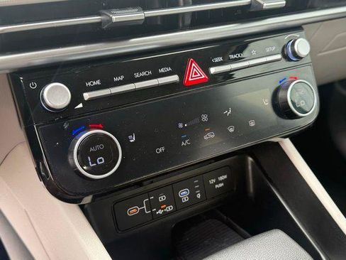 Used 2025 Hyundai Tucson SEL FWD image 11