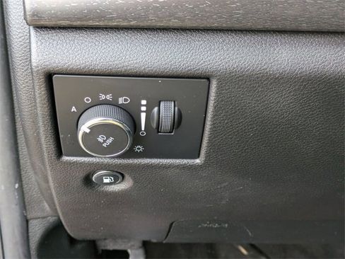 Certified 2018 Jeep Grand Cherokee Laredo image 14