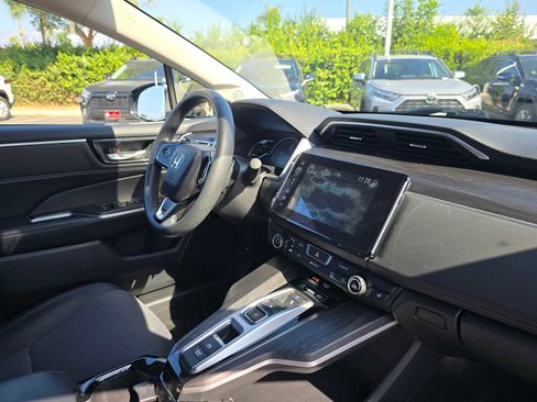 Used 2019 Honda Clarity Plug-In Hybrid image 10