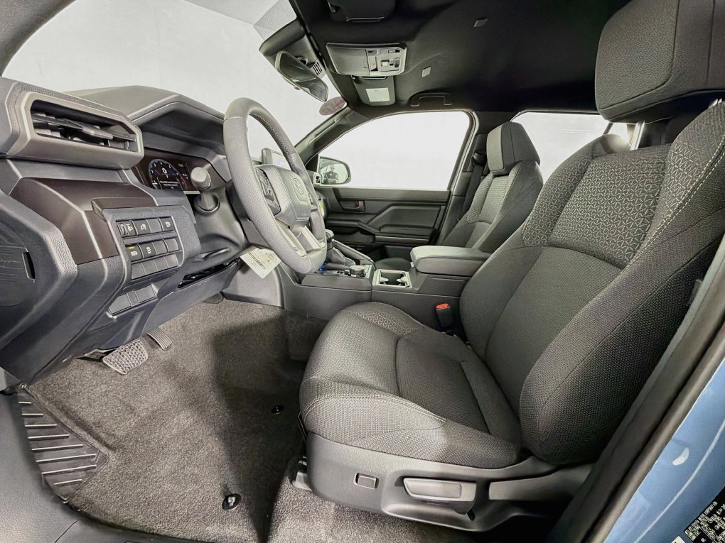 New 2026 Toyota 4Runner SR5 AWD/4WD image 11
