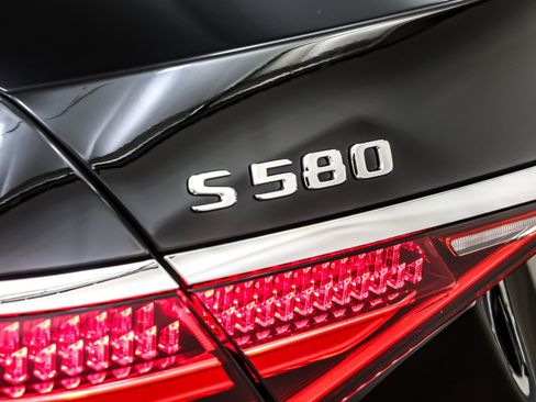 New 2026 Mercedes-Benz S 580 4MATIC Sedan image 9