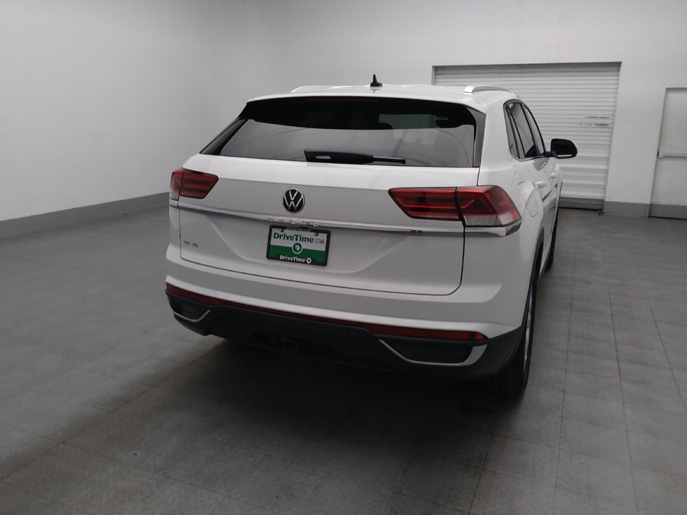 Used 2023 Volkswagen Atlas Cross Sport SE FWD image 7