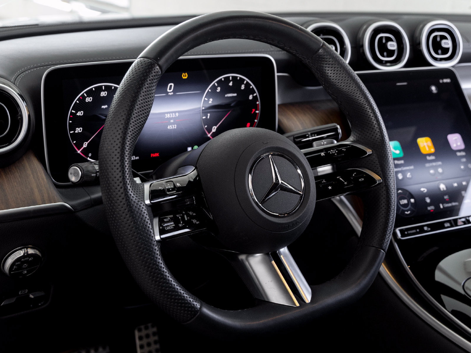 Certified 2026 Mercedes-Benz GLC 300 image 15