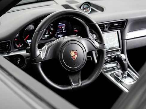 Used 2014 Porsche 911 Carrera image 9