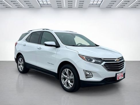 Used 2021 Chevrolet Equinox Premier image 2