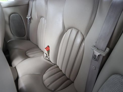 Used 2000 Jaguar XK8 Convertible RWD image 4