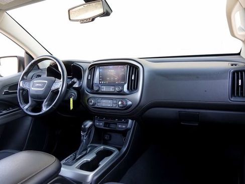 Used 2022 GMC Canyon AT4 image 32