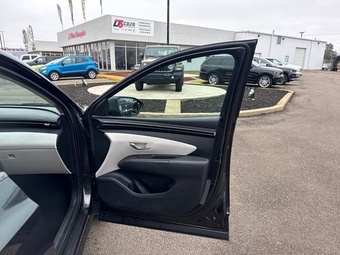 Used 2022 Hyundai Tucson Limited image 51