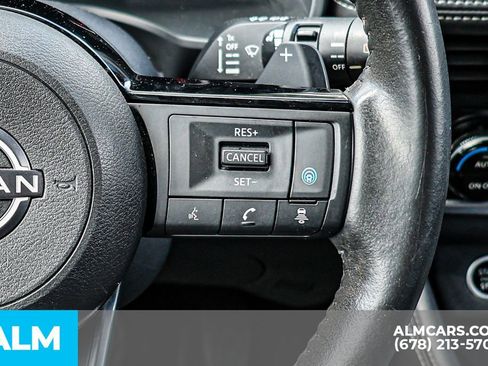 Used 2022 Nissan Rogue Platinum w/ Head-Up Display Package image 32