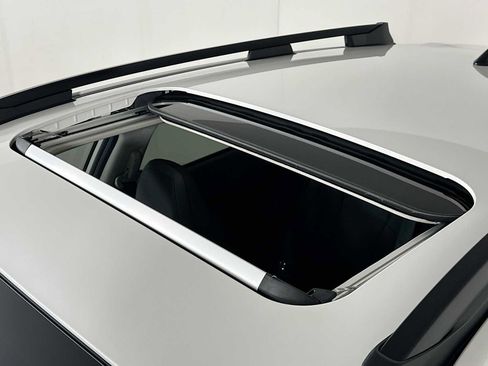 Certified 2026 Subaru Crosstrek 2.5i Premium AWD/4WD image 19