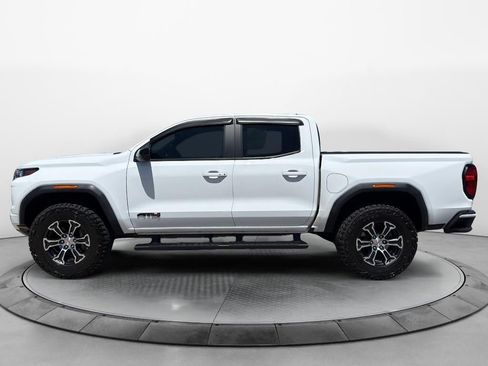 Certified 2024 GMC Canyon AT4 AWD/4WD image 7