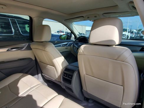 Used 2021 Cadillac XT5 Premium Luxury AWD/4WD image 23
