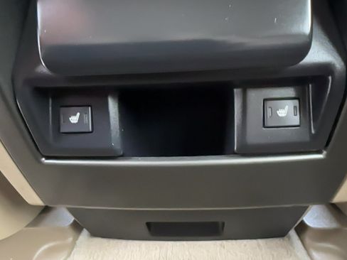 Used 2012 Land Rover Range Rover Sport HSE AWD/4WD image 20