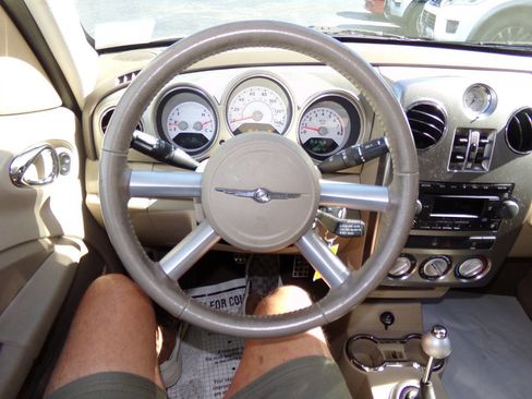 Used 2006 Chrysler PT Cruiser GT image 52