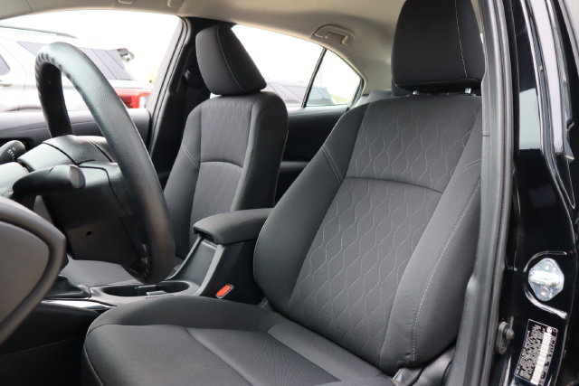 Used 2024 Toyota Corolla LE FWD image 15