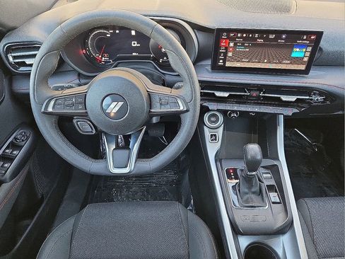 Used 2024 Dodge Hornet GT image 18