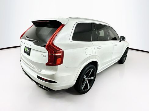 Used 2016 Volvo XC90 T5 R-Design FWD image 9