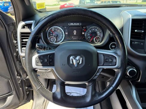 Used 2020 RAM 1500 Big Horn AWD/4WD image 15
