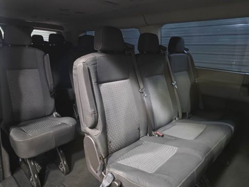 Used 2023 Ford Transit 350 XLT image 12