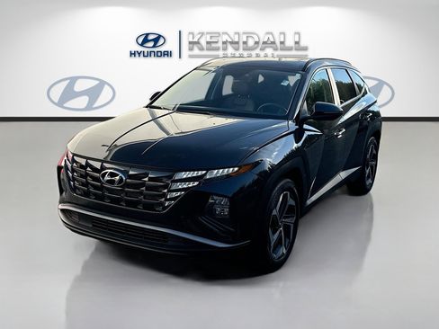 Used 2023 Hyundai Tucson SEL w/ Convenience Package image 3