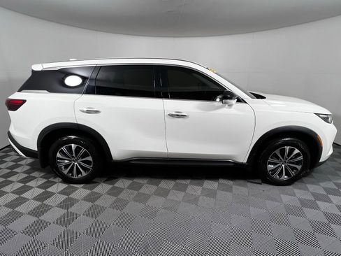 Used 2024 INFINITI QX60 Pure image 4