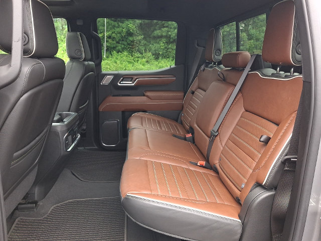 Used 2024 GMC Sierra 1500 Denali Ultimate AWD/4WD image 21