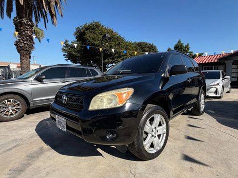 Used 2008 Toyota RAV4 2WD image 1