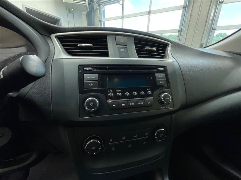 Used 2017 Nissan Sentra S FWD image 17
