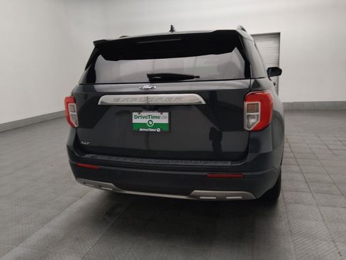 Used 2022 Ford Explorer XLT w/ Equipment Group 202A RWD image 7