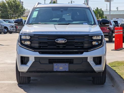 New 2025 Ford Expedition Max Active image 7