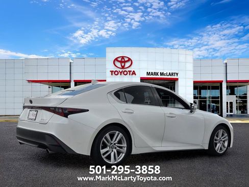 Used 2022 Lexus IS 300 w/ Accessory Package RWD image 5