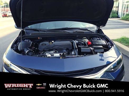 Used 2022 Chevrolet Malibu LT image 28