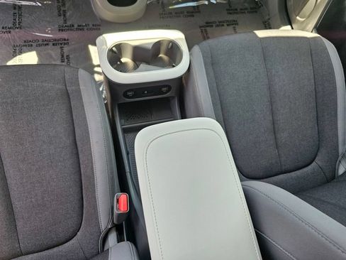 Certified 2024 Hyundai Ioniq 5 SEL RWD image 30