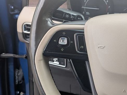 Used 2020 Lincoln Corsair Reserve w/ Appearance Package AWD/4WD image 17