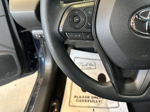 Used 2023 Toyota Corolla LE w/ Carpet Mat Package (TMS) FWD image 11