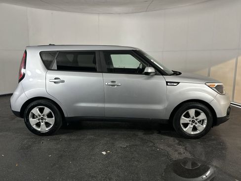 Used 2018 Kia Soul image 13