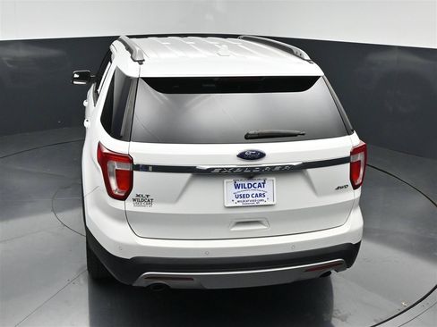 Used 2016 Ford Explorer XLT AWD/4WD image 26