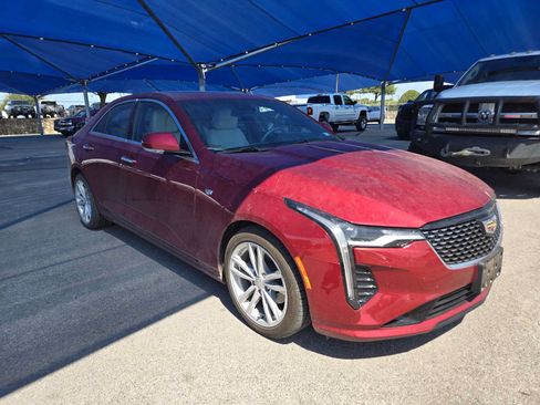 Used 2023 Cadillac CT4 Luxury w/ Sun And Sound Package RWD image 2