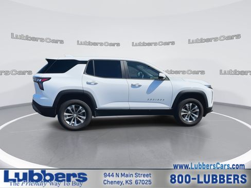 Used 2025 Chevrolet Equinox LT FWD image 9