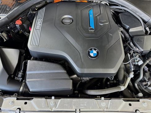Used 2023 BMW 330e w/ Premium Package image 39