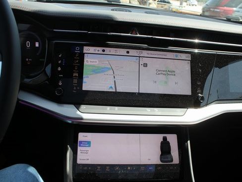 Used 2024 Jeep Wagoneer Launch Edition image 4