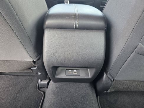 Used 2025 Nissan Altima 2.5 SV AWD/4WD image 29