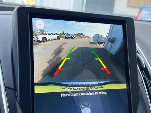 Used 2022 Ford Edge Titanium image 18