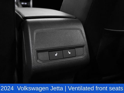 Used 2024 Volkswagen Jetta SEL FWD image 28