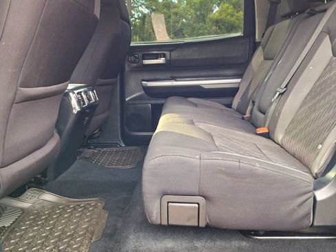 Used 2016 Toyota Tundra SR5 w/ SR5 Upgrade Package RWD image 12