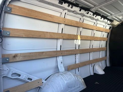 Used 2024 GMC Savana 2500 w/ Driver Convenience Package image 12