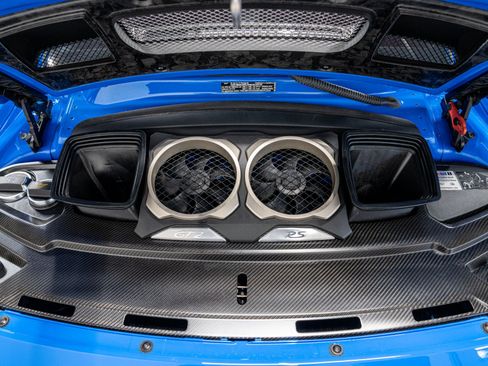 Used 2018 Porsche 911 GT2 RS RWD image 11